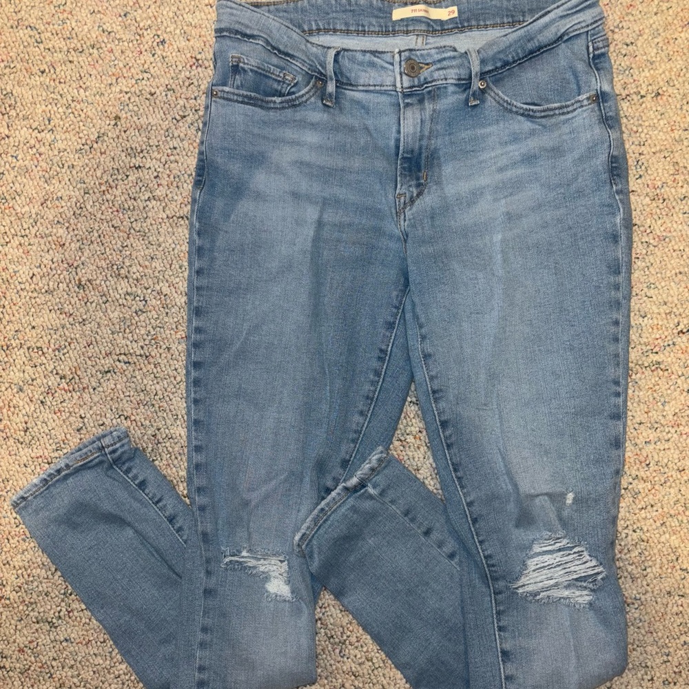Size 29 711 Skinny Levi Jeans